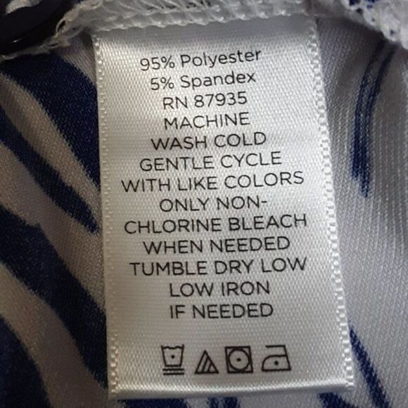 Susan Graver Women's Button Down Blue Shirt size 2X - Picture 7 of 12